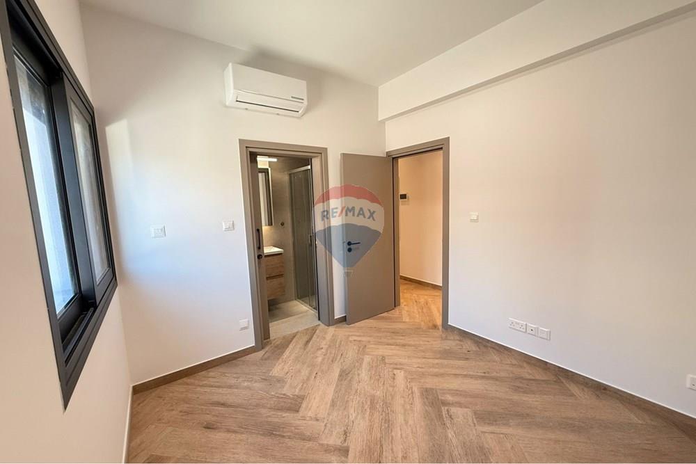 Prédio Habitacional - Casa Semi-destacada - Limassol City Center, Limassol - CY - WhatsApp Image 2026-01-14 at 10.23.38 AM.jpeg - 480031152-188