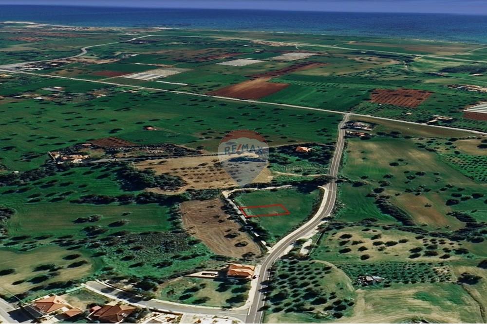 Residential - Plot of Land for Hospitality Development - Mazotos, Larnaca - CY - Screenshot 2025-10-31 092925.jpg - 480091015-361