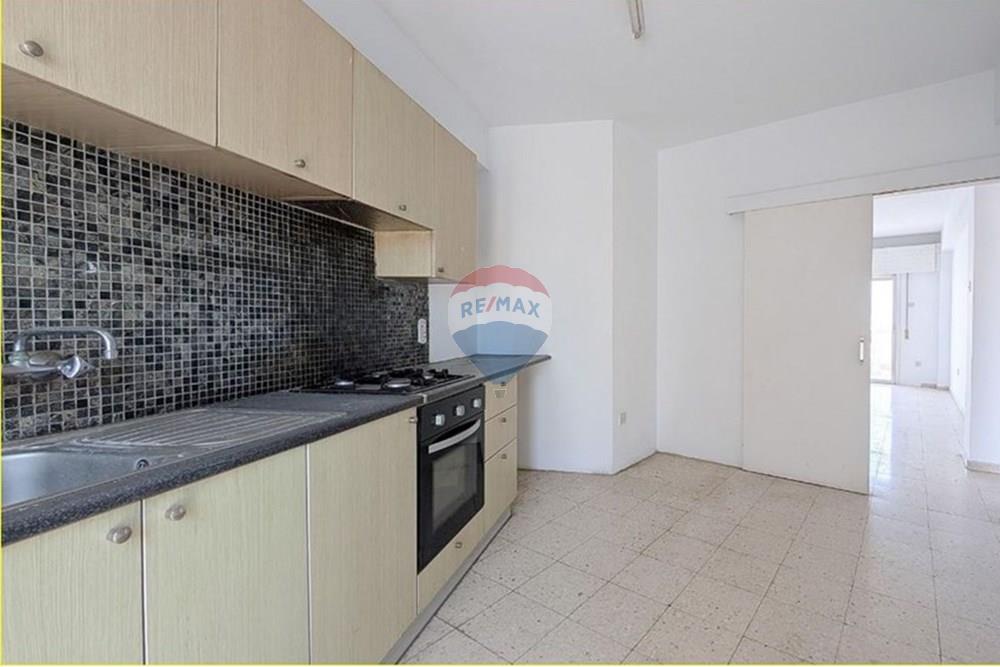 Residential - Stanovanje - Limassol City Center, Limassol - CY - Kitchen 2.JPG - 480031028-6580