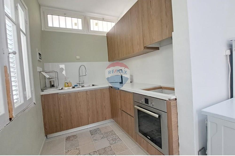 Commercial - Office - Limassol City Center, Limassol - CY - Ekoheating foto 2 - Copy.jpeg - 480031110-253