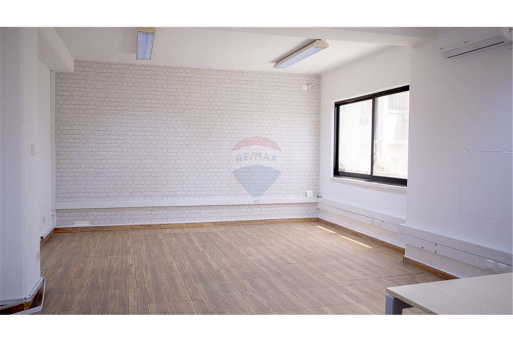 Comercial - Escritórios - Limassol City Center, Limassol - CY - 8 - 480031071-793