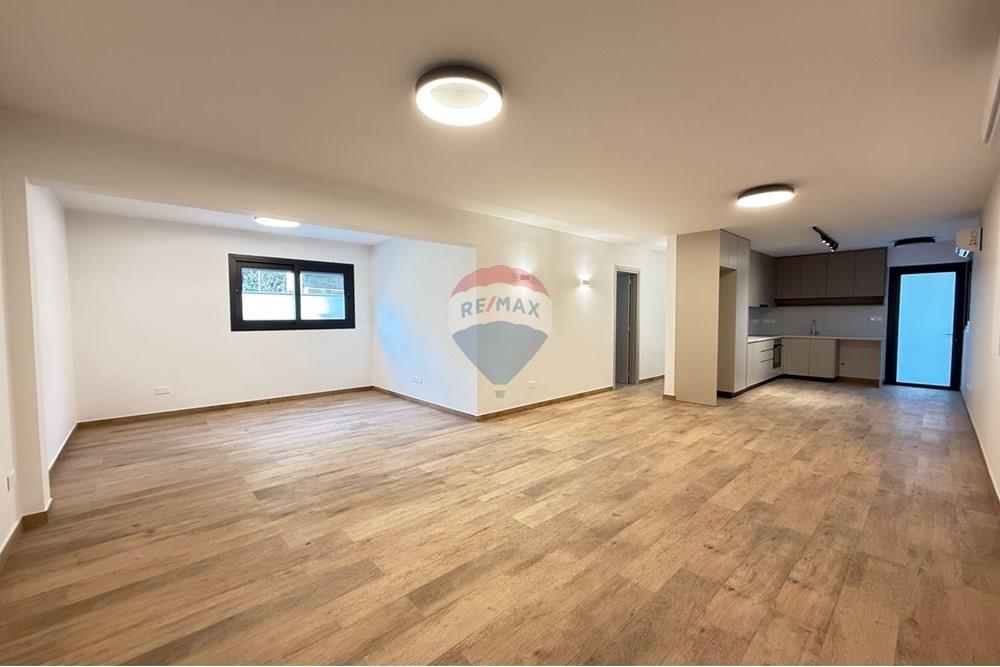 Prédio Habitacional - Apartamento - Limassol City Center, Limassol - CY - WhatsApp Image 2025-12-23 at 5.39.23 PM.jpeg - 480031152-186