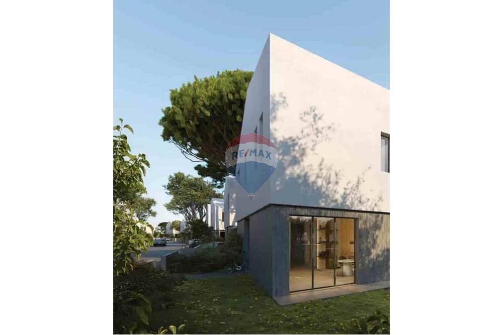 Residential - House - Oroklini, Larnaca - CY - Screenshot 2025-09-29 123315.jpg - 480091033-87