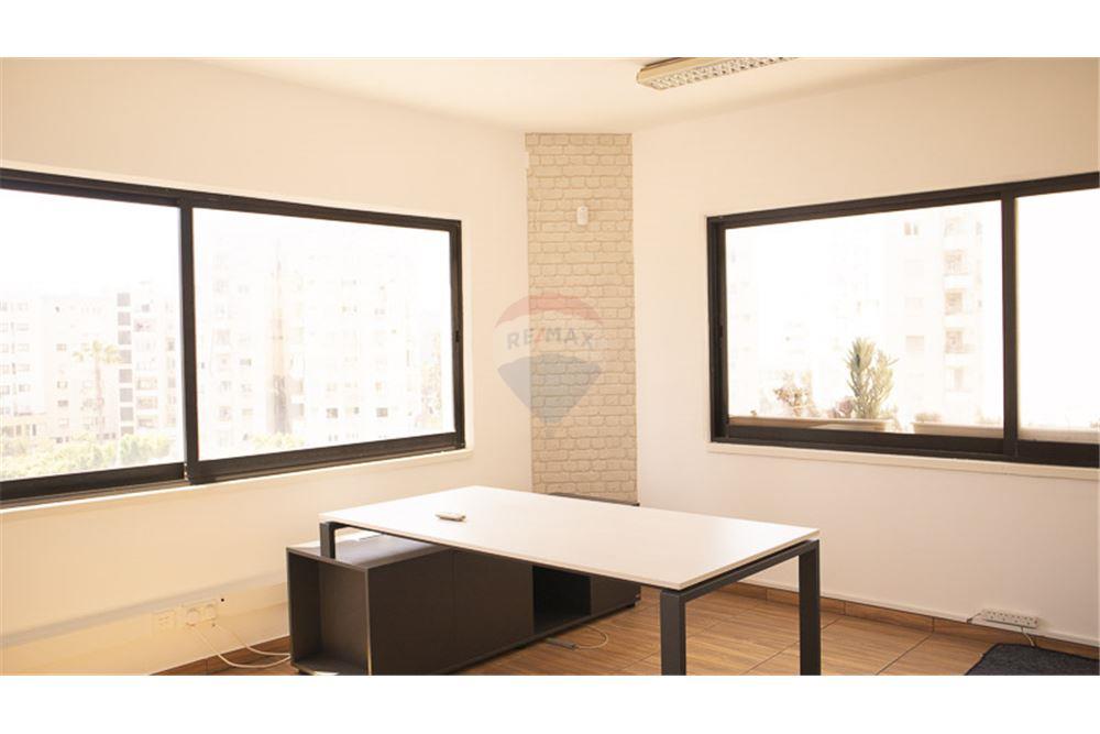 Comercial - Escritórios - Limassol City Center, Limassol - CY - 5 - 480031071-793