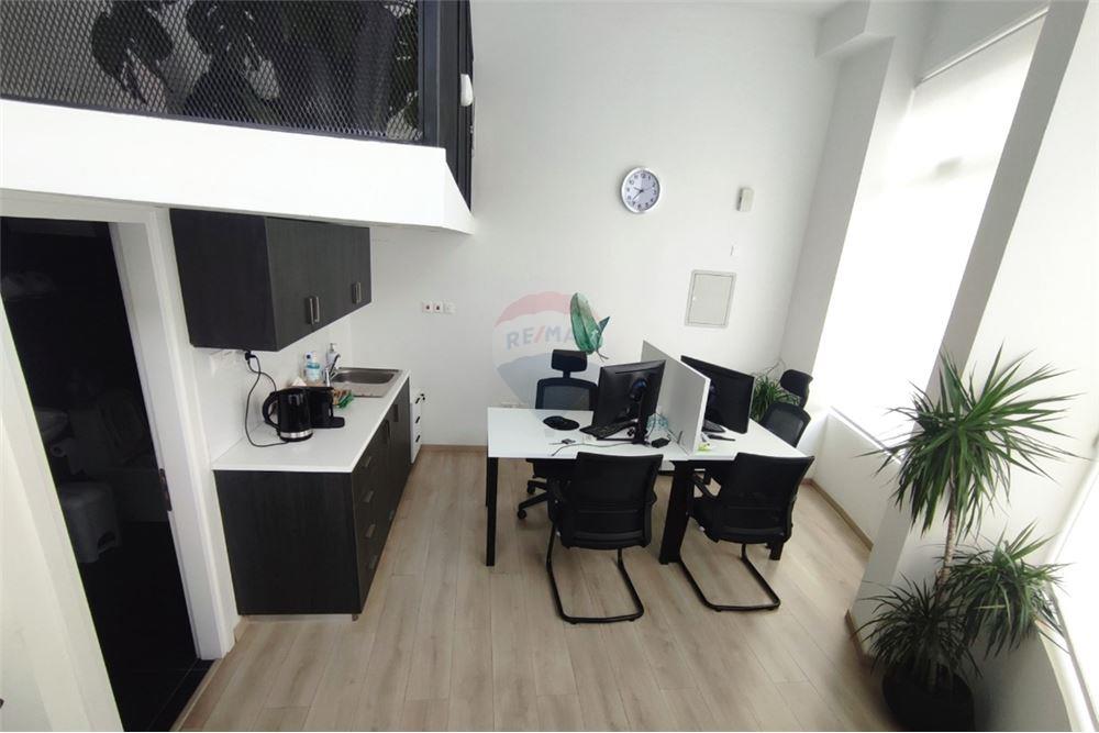 Commercial - Office - Limassol City Center, Limassol - CY - 6 - 480031017-1792