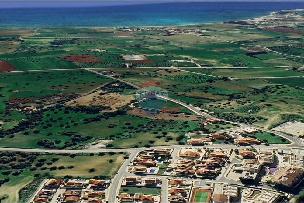 Residential - Plot of Land for Hospitality Development - Mazotos, Larnaca - CY - Screenshot 2025-10-31 094651.jpg - 480091015-360