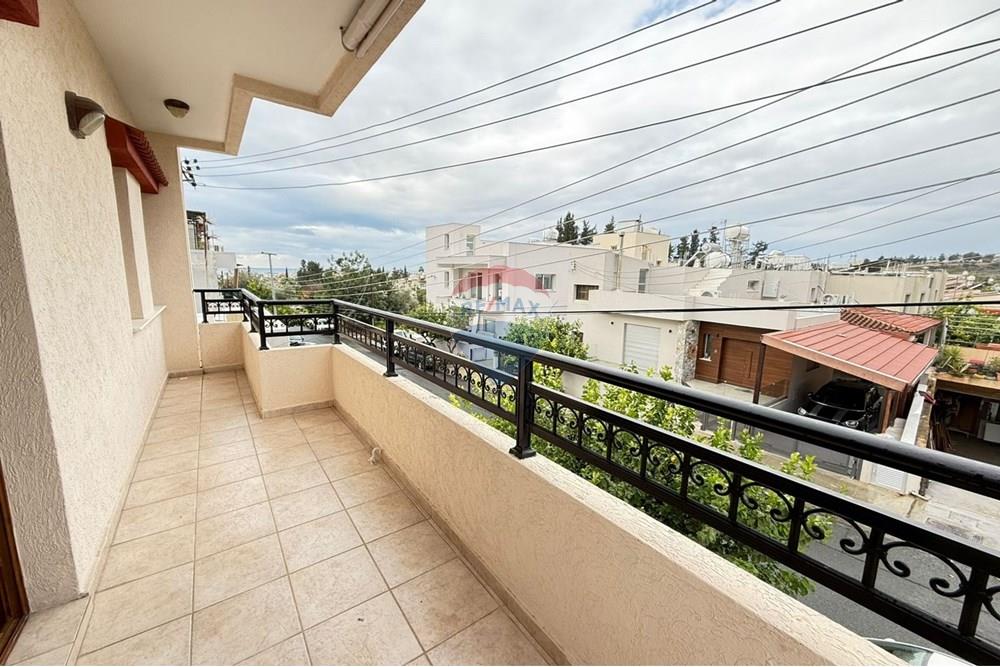 Residential - House - Limassol City Center, Limassol - CY - WhatsApp Image 2025-12-10 at 9.42.48 AM (2).jpeg - 480031152-181