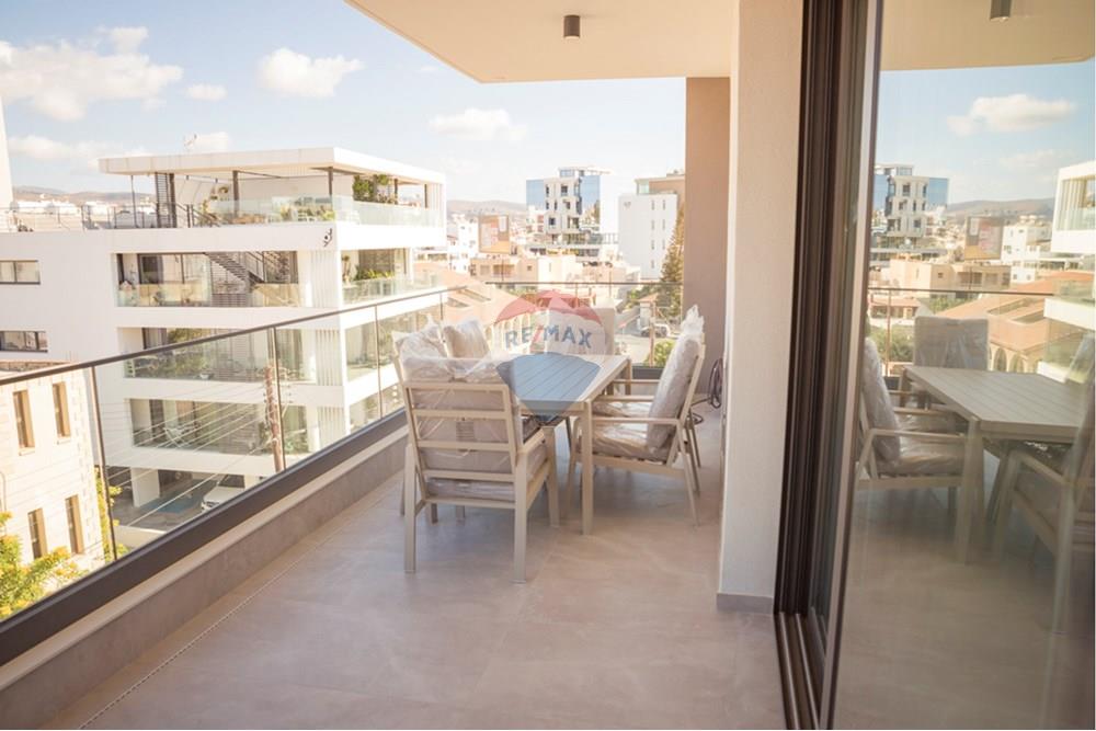 Residential - Condo/Apartment - Mesa Geitonia, Limassol - CY - Veranda.jpg - 480031071-745