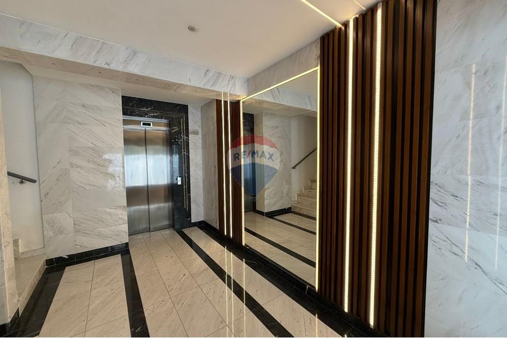 Prédio Habitacional - Apartamento - Limassol City Center, Limassol - CY - WhatsApp Image 2025-12-01 at 2.59.37 PM (2).jpeg - 480031152-178