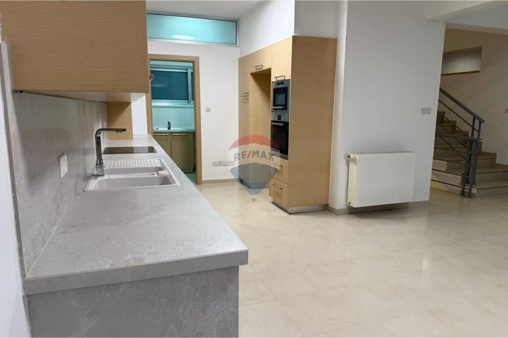 Prédio Habitacional - Casa - Germasoyia, Limassol - CY - WhatsApp Image 2026-01-07 at 16.32.43 (4).jpeg - 480031017-1799