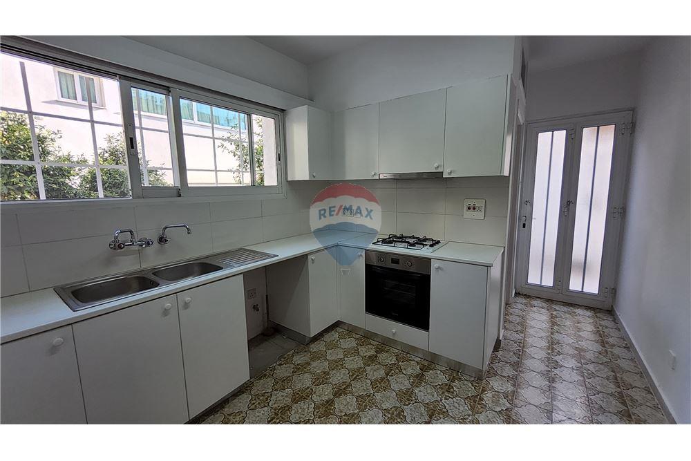 Residential - Erillistalo - Limassol City Center, Limassol - CY - 8 - 480031025-353