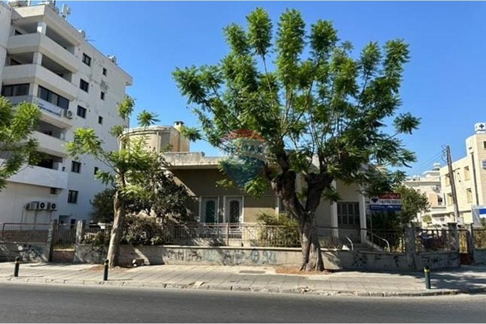 Commercial - Plot of Land for Building - Larnaca Municipality, Larnaca - CY - low qual.jpg - 480091004-129