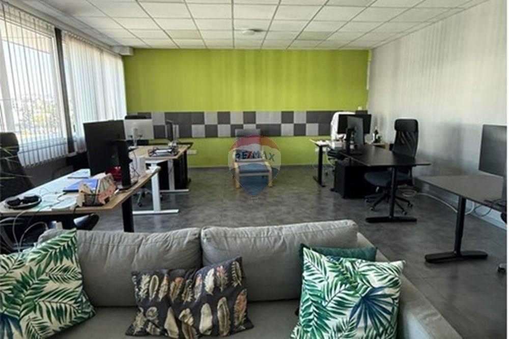 Commercieel - Büro - Agios Athanasios, Limassol - CY - WhatsApp Image 2025-10-24 at 13.57.42 (1).jpeg - 480031017-1751
