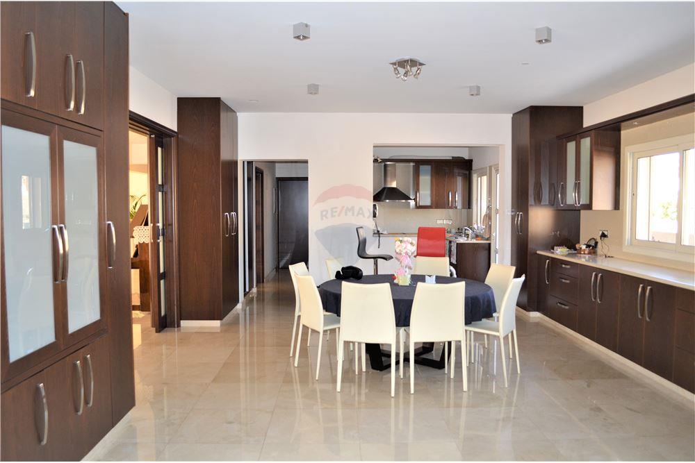 Residential - ਵਿਲਾ - Agios Athanasios, Limassol - CY - 7 - 480031110-215