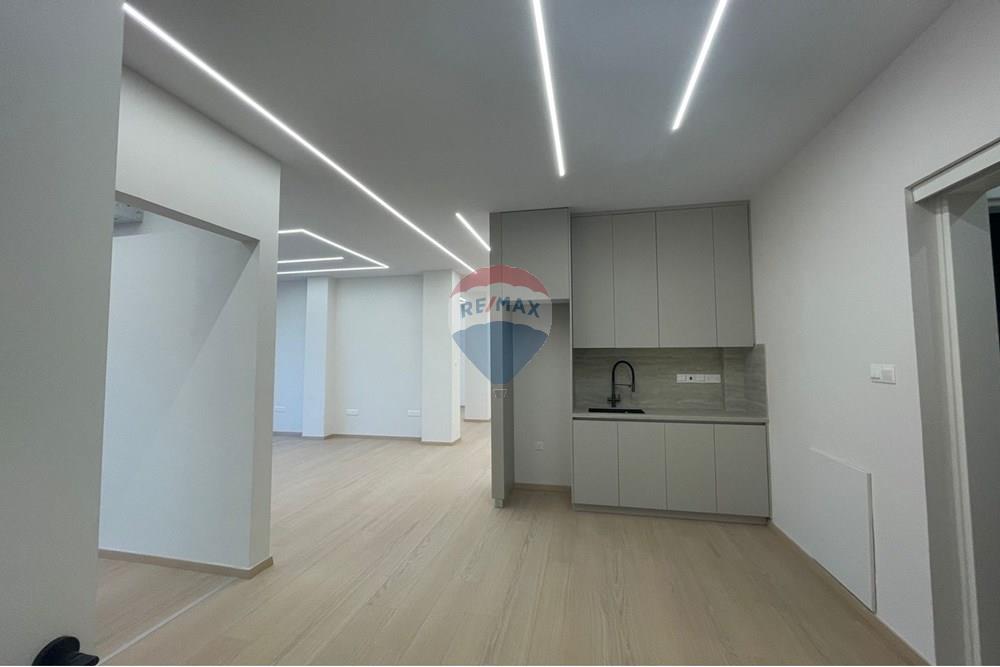 Commercial - Office - Kato Polemidia Municipality, Limassol - CY - WhatsApp Image 2025-12-05 at 17.35.13 (4).jpeg - 480031143-202