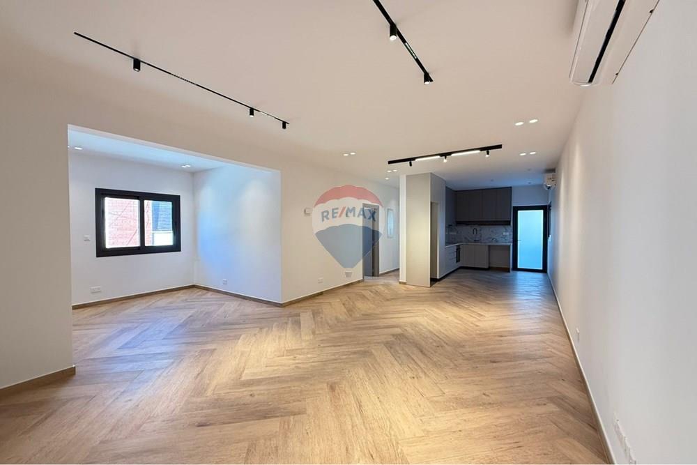 Prédio Habitacional - Casa Semi-destacada - Limassol City Center, Limassol - CY - WhatsApp Image 2026-01-14 at 10.23.37 AM.jpeg - 480031152-188