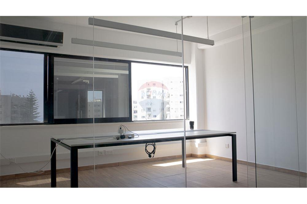 Comercial - Escritórios - Limassol City Center, Limassol - CY - 6 - 480031071-793