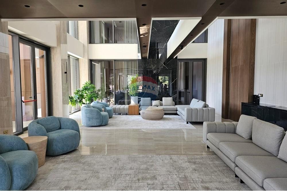 Residencial - Piso - Agios Tychonas, Limassol - CY - lobby area.jpg - 480031146-305