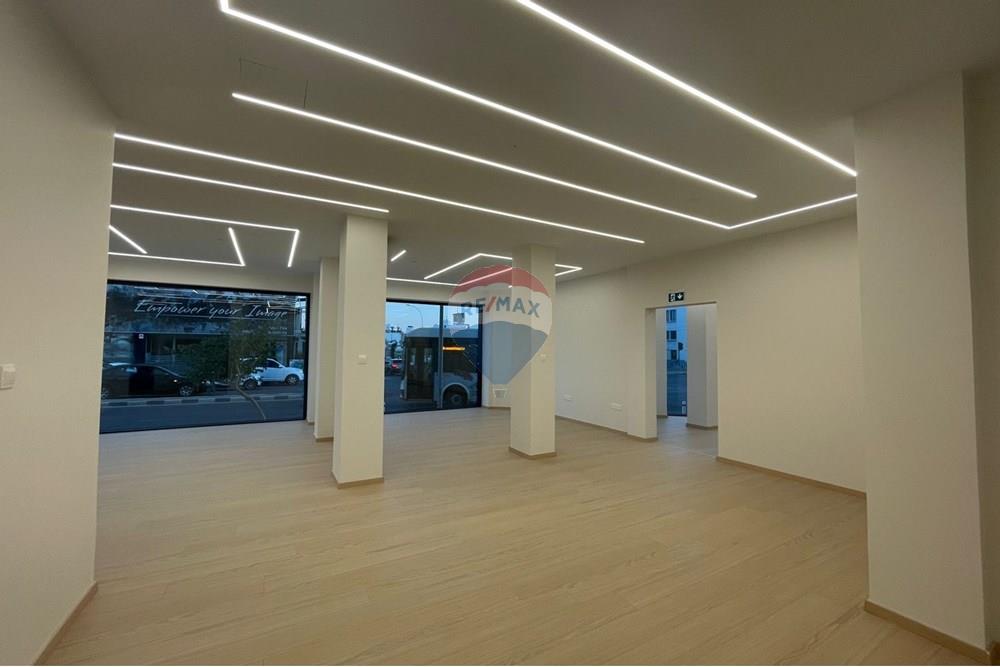 Commercial - Office - Kato Polemidia Municipality, Limassol - CY - WhatsApp Image 2025-12-05 at 17.35.13 (5).jpeg - 480031143-202