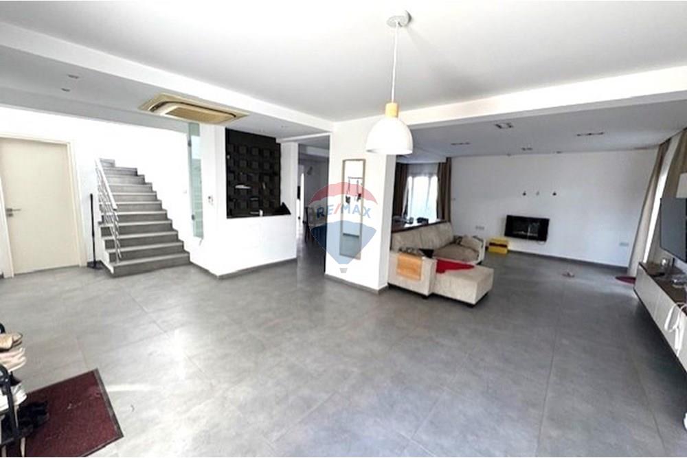 Residential - Semi-Detached House - Livadia, Larnaca - CY - thumbnail_IMG_2496 (1).jpg - 480091029-122