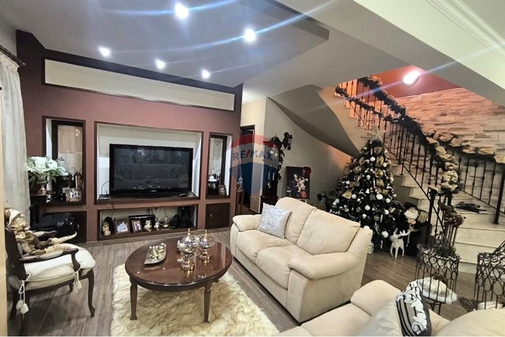 Prédio Habitacional - Casa Semi-destacada - Episkopi, Limassol - CY - living room.jpg - 480031146-301