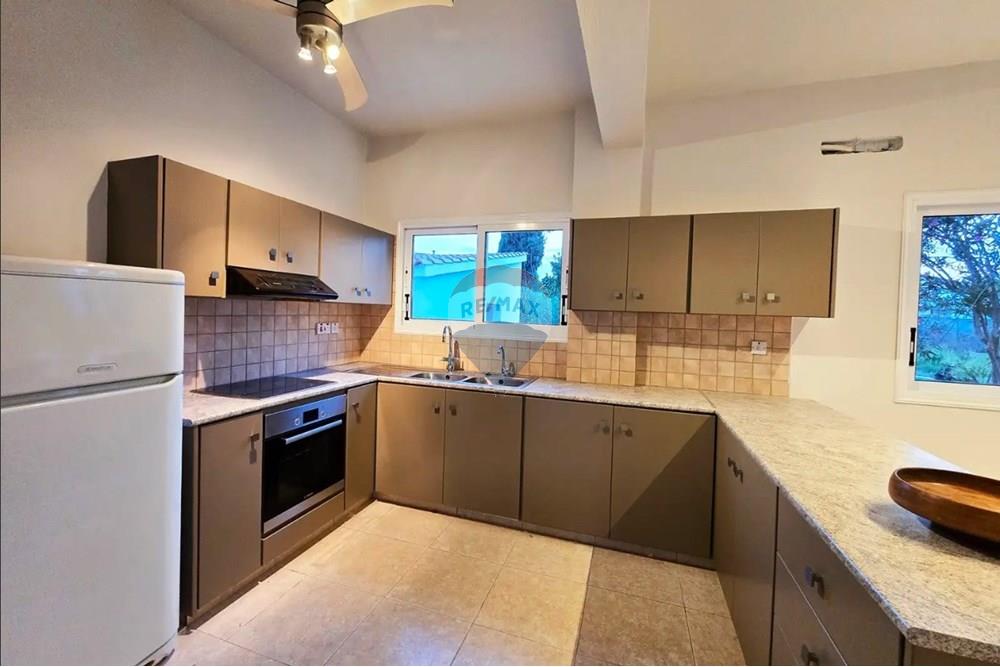 Residential - House - Larnaca Municipality, Larnaca - CY - Screenshot 2025-10-14 115546.jpg - 480091029-114