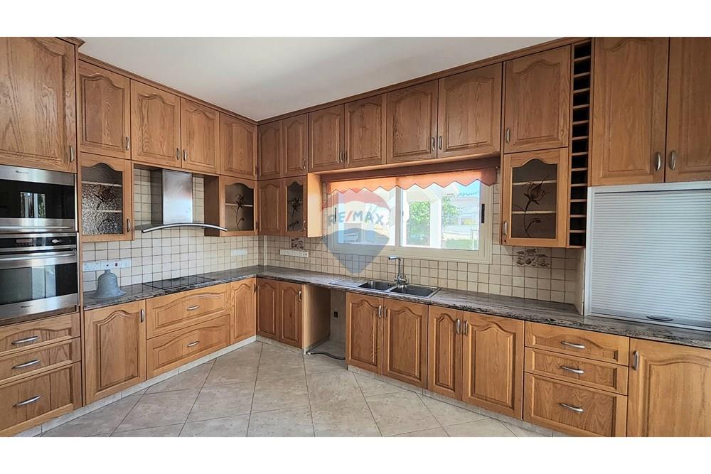 Prédio Habitacional - Vila - Agios Athanasios, Limassol - CY - 20251117_122945.jpg - 480031025-448