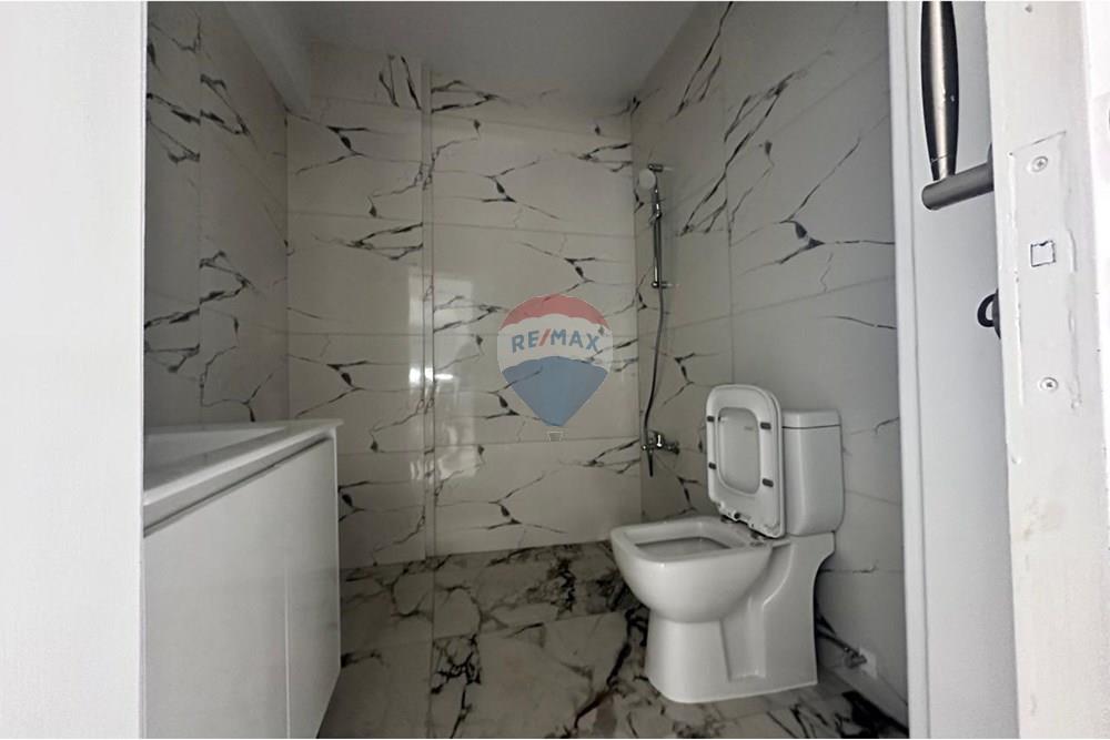 Residential - Condo/Apartment - Larnaca Municipality, Larnaca - CY - IMG-20250508-WA0004.jpg - 480091017-427