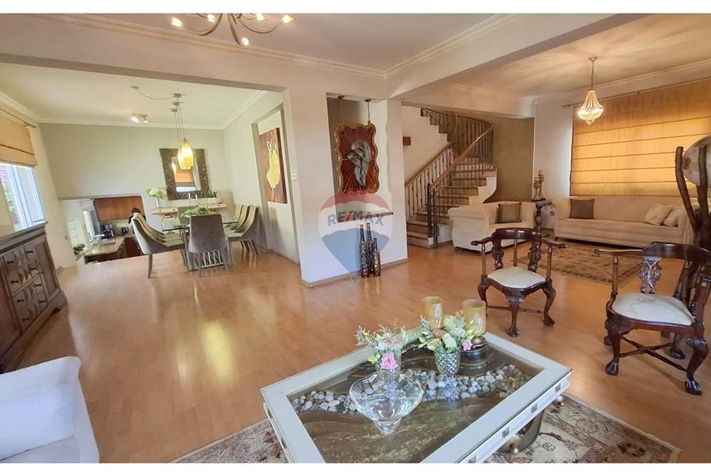 Residential - House - Limassol City Center, Limassol - CY - 20250603_123636.jpg - 480031093-135