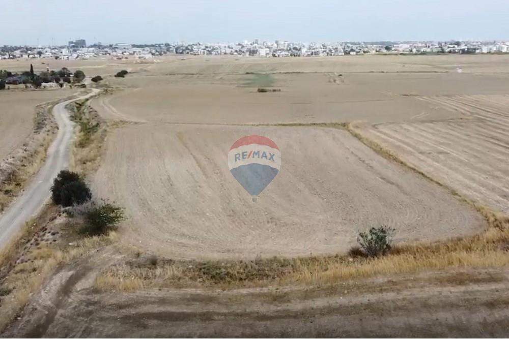 Commercial - Land - Aradippou, Larnaca - CY - 1.jpg - 480091017-451