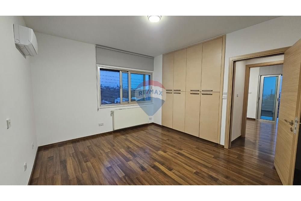 Prédio Habitacional - Casa - Germasoyia, Limassol - CY - WhatsApp Image 2026-01-12 at 15.48.48.jpeg - 480031017-1799