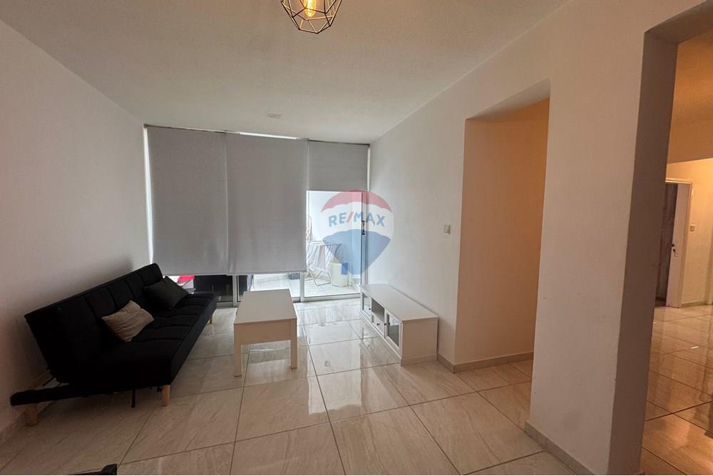 Residential - Whole apartment building - Larnaca Municipality, Larnaca - CY - IMG_0479.jpg - 480091017-292