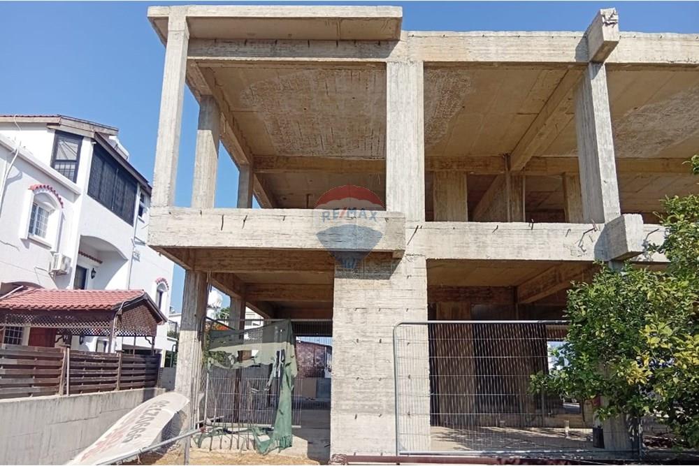 Residential - Plot of Land Expectation to Build - Larnaca Municipality, Larnaca - CY - 1ed26276-ad9d-47e6-96c2-9c3df2b77b43.jpg - 480091033-15