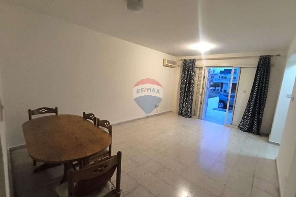 Residential - House - Kato Polemidia Municipality, Limassol - CY - liv1.jpg - 480031146-309