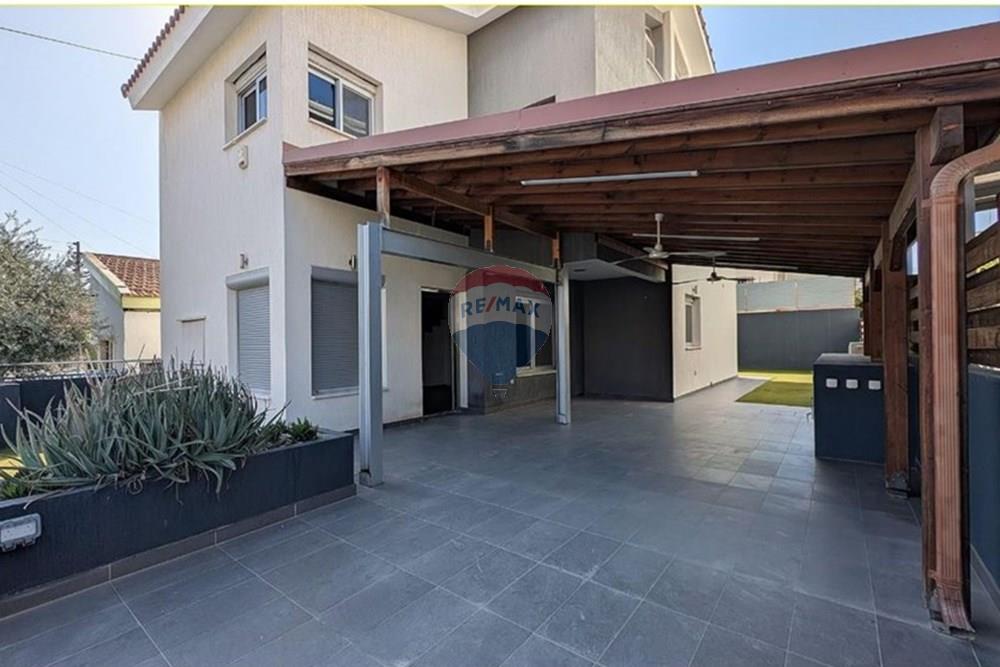 Prédio Habitacional - Casa Semi-destacada - Mesa Geitonia, Limassol - CY - entrance.JPG - 480031028-6614