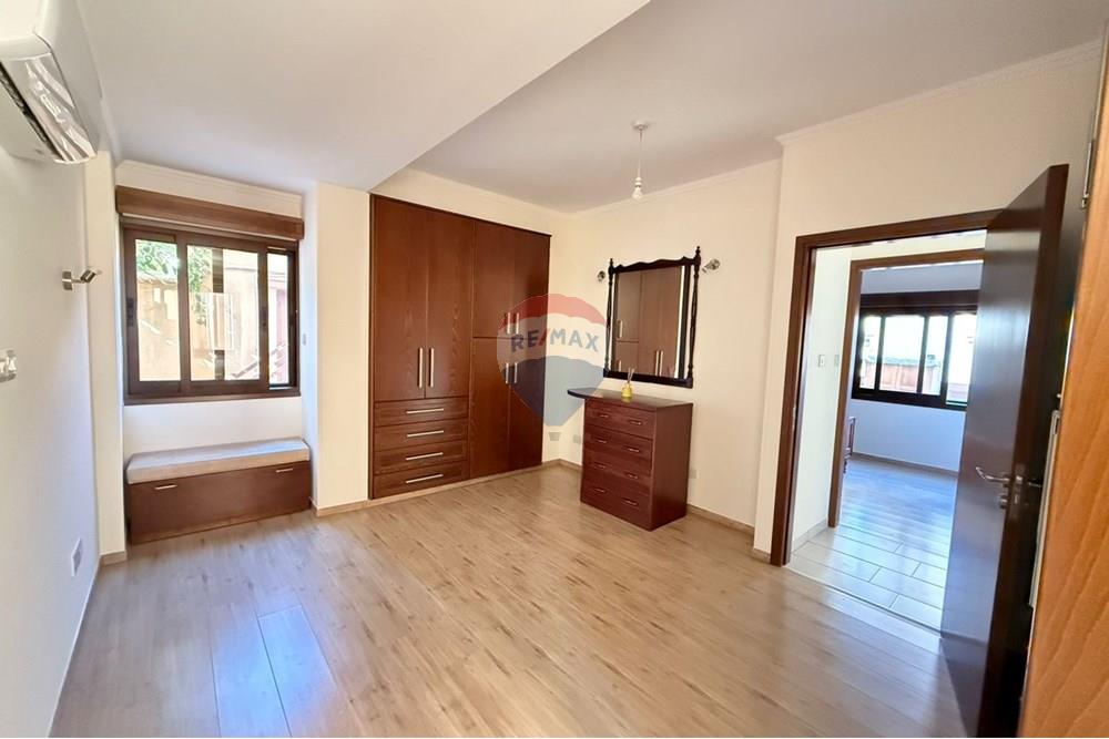 Résidentiel - Maison jumelée - Limassol City Center, Limassol - CY - WhatsApp Image 2025-10-13 at 4.06.40 PM (4).jpeg - 480031152-170