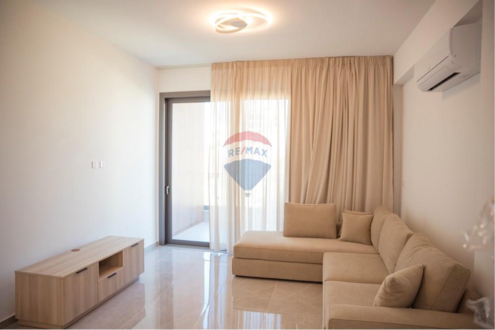 Residential - Condo/Apartment - Mesa Geitonia, Limassol - CY - Sitting - 2nd Floor.jpg - 480031071-745