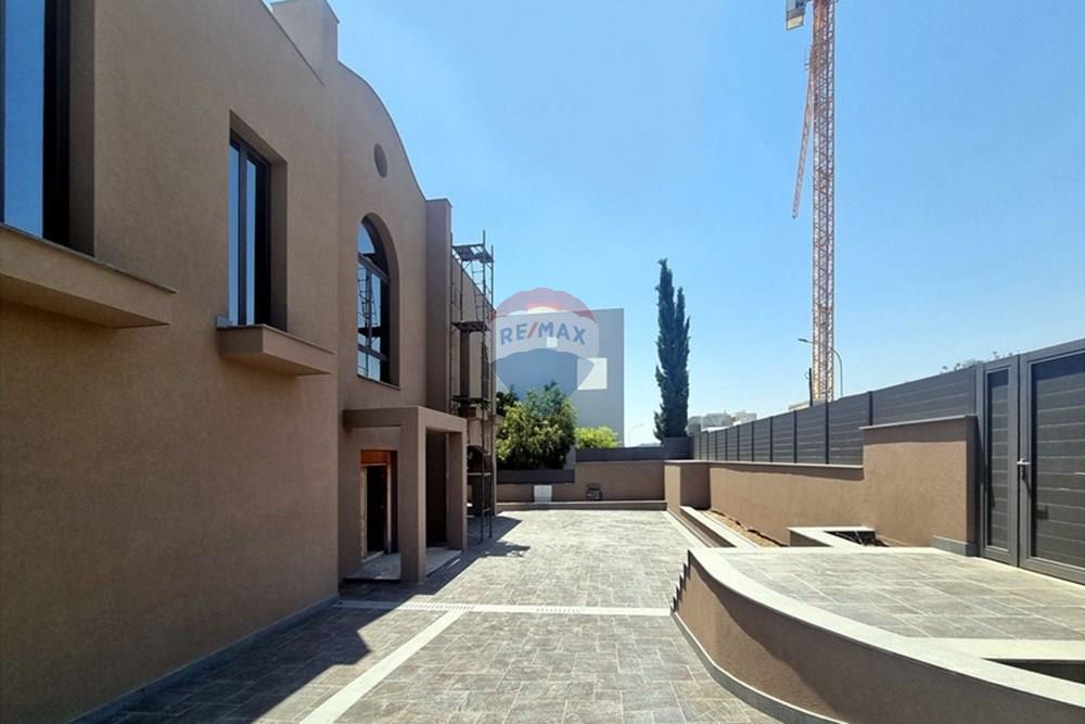 Residenziale - Villa - Agios Tychonas, Limassol - CY - 20240620_133931_web-scaled.jpg - 480031147-75