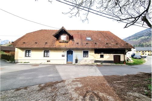 Prodamo-Hiša-Mojstrana, Gorenjska-490361001-279