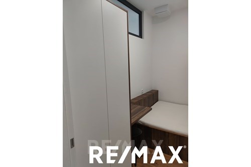 Residential - Condo/Apartment - Koper, South Primorska region - SI