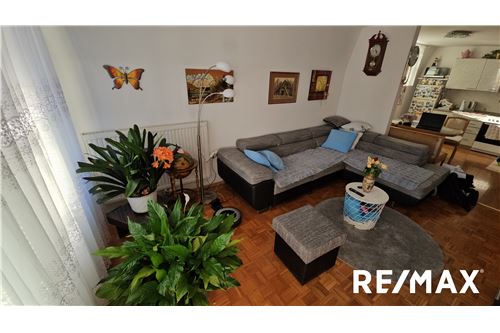 For Sale-Condo/Apartment-Ravne na Koroskem, Koroska region-490281015-551