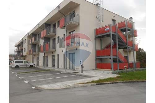 For Sale-Condo/Apartment-240 Ulica 9 septembra  -  Sempeter - Vrtojba, North Primorska region-490251002-539
