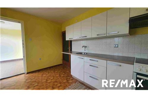 Ipinagbibili-Condo/Apartment-6 Prisoje  -  Koper, Primorska Južna-490111001-762