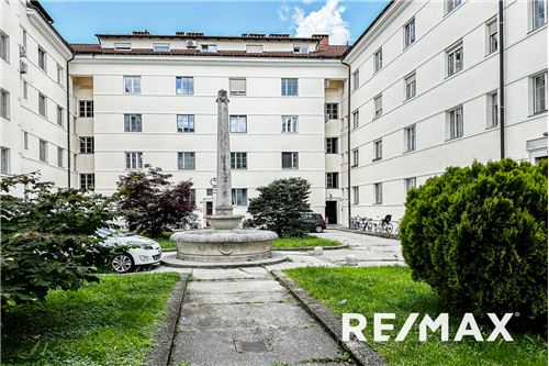 For Sale-Condo/Apartment-LJ - Center, Ljubljana (city)-490191069-146