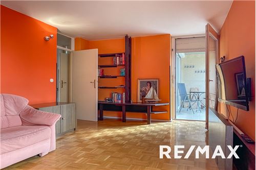 For Sale-Condo/Apartment-LJ - Center, Ljubljana (city)-490391001-74