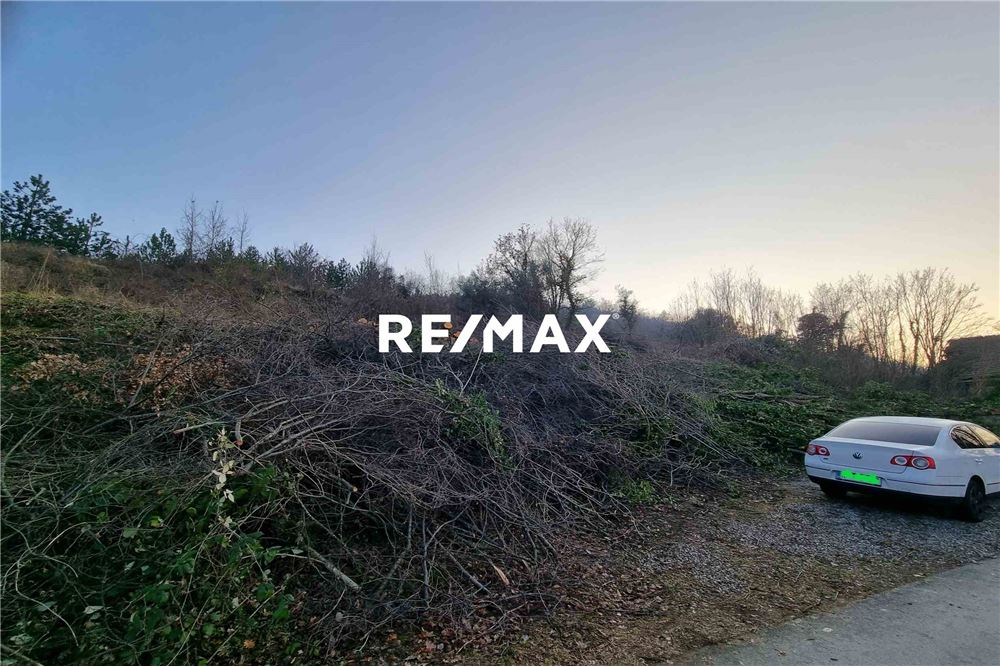 Residential Plot of Land Expectation to Build Koper, South Primorska region SI 490111019