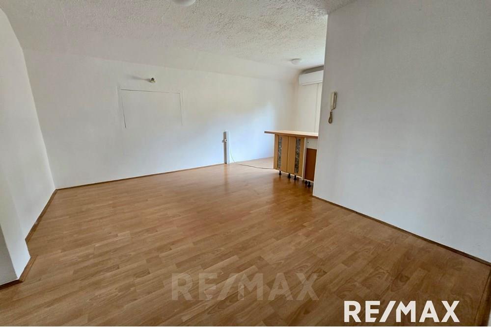 Wohnung - Wohnung - Novo mesto, Dolenjska - SI - PHOTO-2025-05-16-11-49-28 9.jpg - 490321062-248