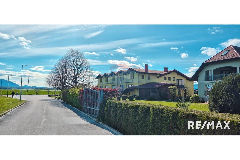 Commercieel - Magazijn - Cirkovce, Podravje - SI - 20250407_160647.jpg - 490321069-134