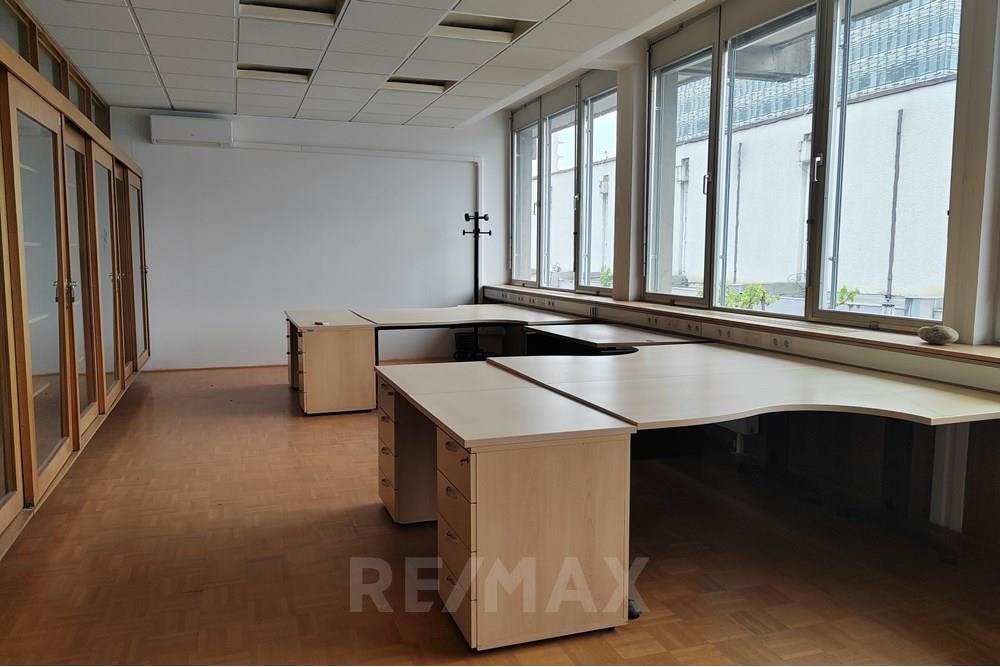 Commercial - Office - Nova Gorica, North Primorska region - SI - IMG_20250425_094152.jpg - 490371006-128