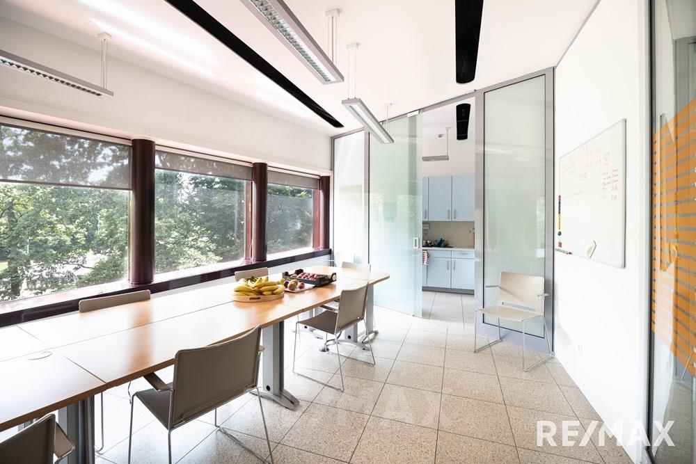 Commercieel - Büro - Maribor, Podravje - SI - REMAX Zagrebška cesta 102-36.jpg - 490321069-163